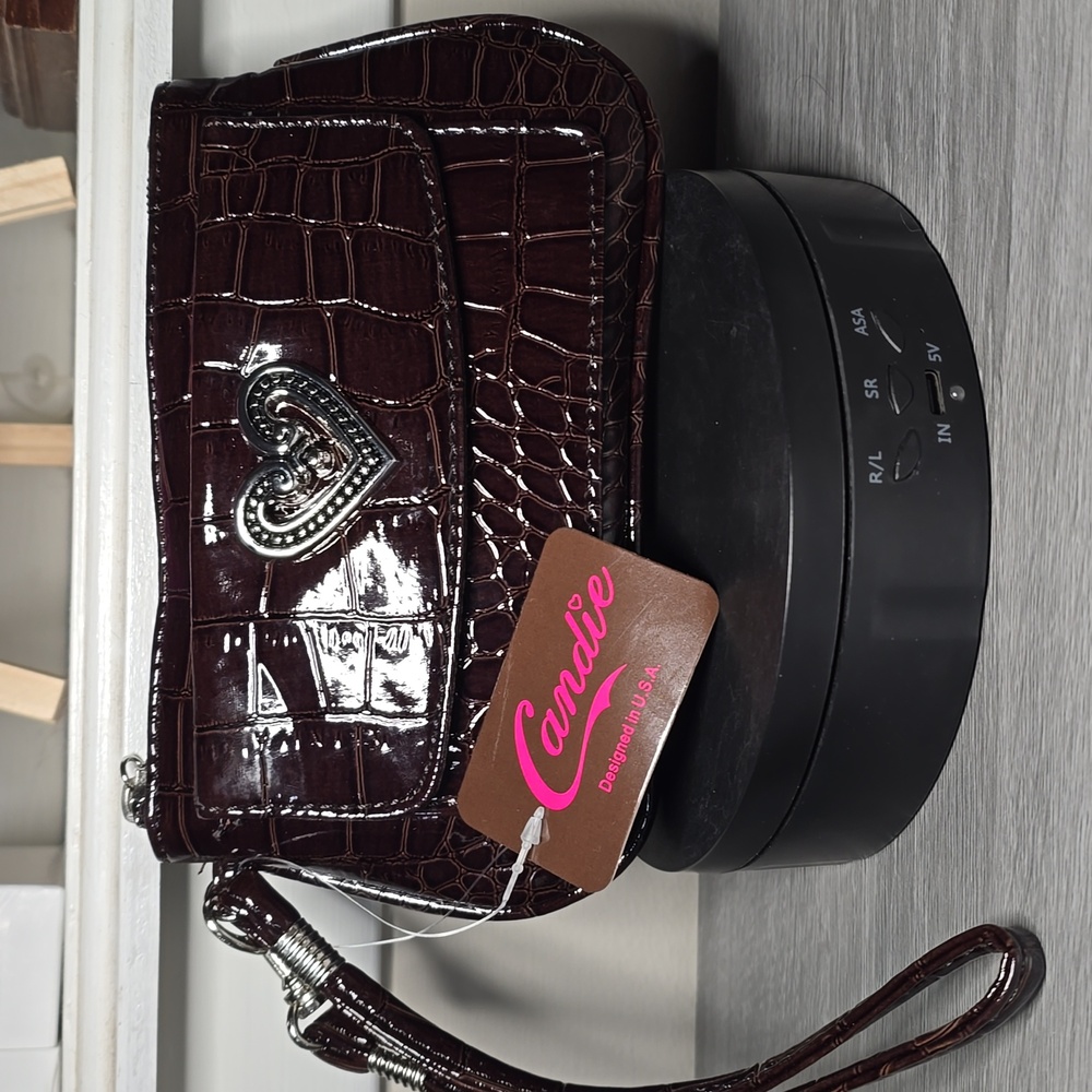 Candie's Dark Brown Croc Embossed Wristlet